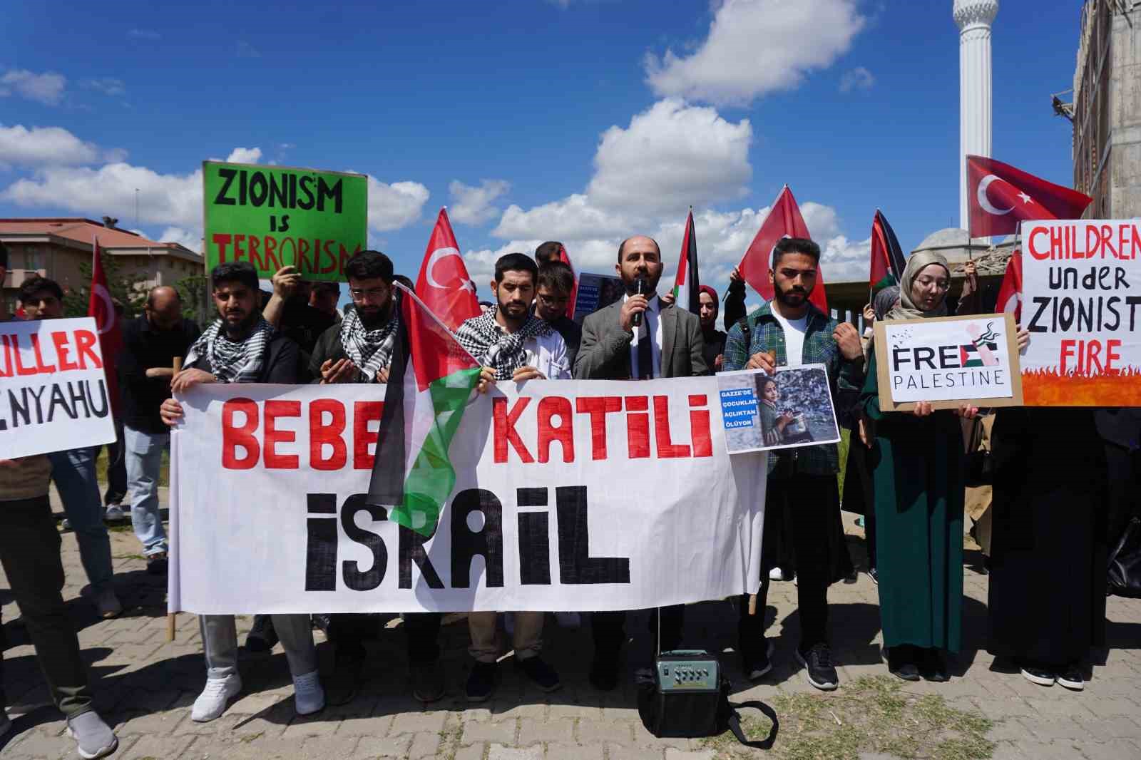 Edirnede Üniversite Öğrencilerinden Gazzeye Destek Protestosu