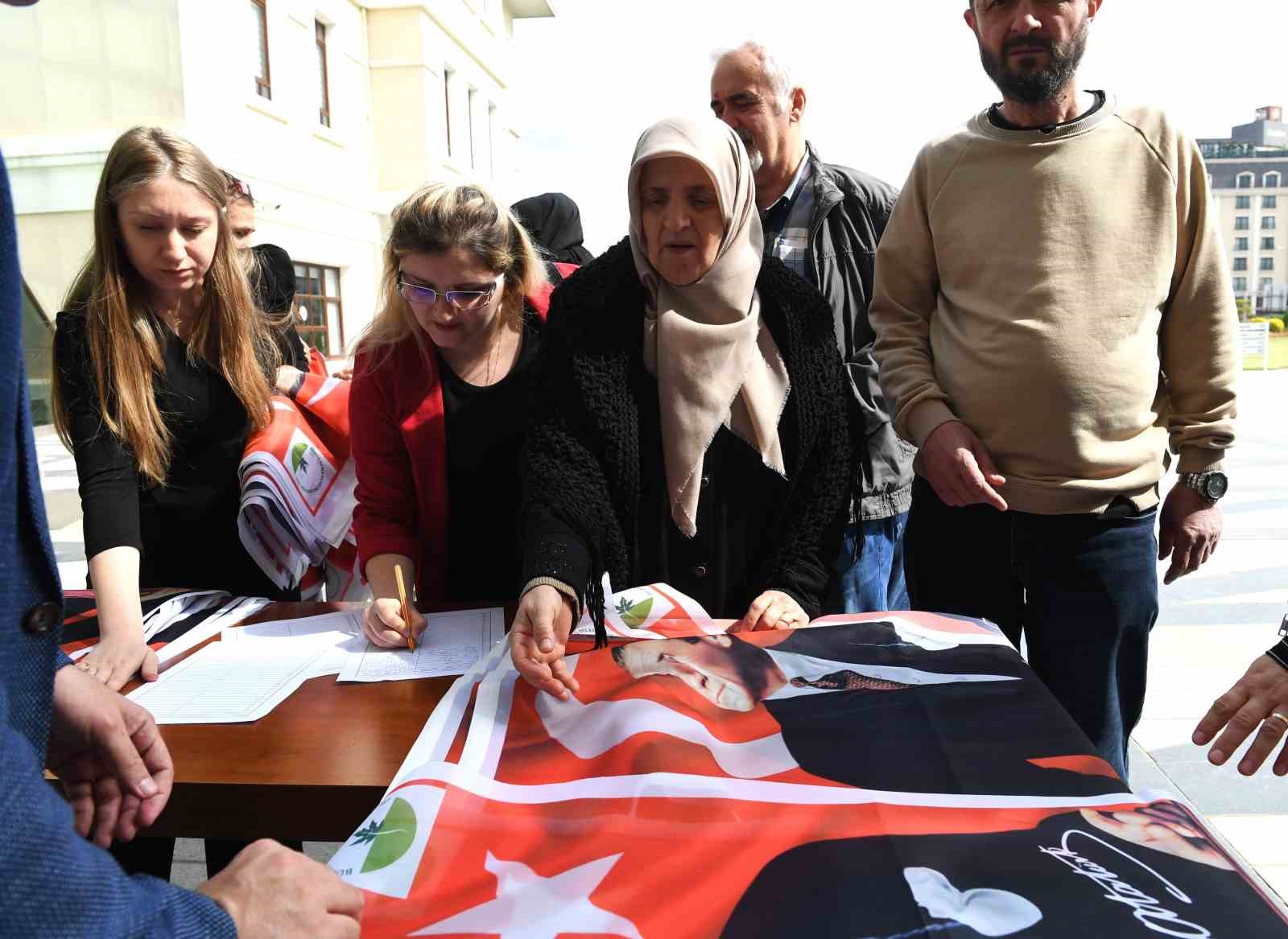 Osmangazi, Ata Posterleri İle Donatılıyor